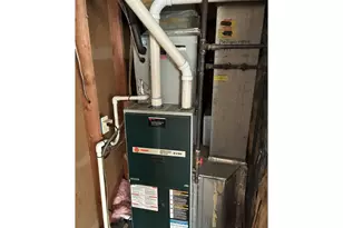 2085 SW Roxbury Ave, Portland, OR 97225 - Photo 40