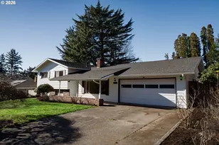 2085 SW Roxbury Ave, Portland, OR 97225 - Photo 2