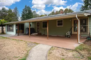 34970 Sykes Rd, Saint Helens, OR 97051 - Photo 2