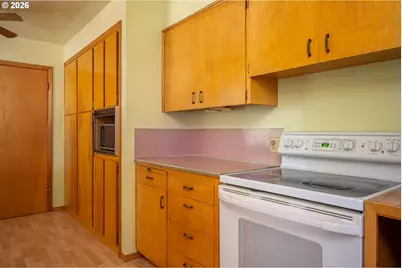 34970 Sykes Rd, Saint Helens, OR 97051 - Photo 12