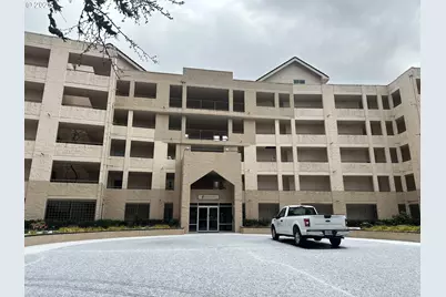 6605 W Burnside Rd #152, Portland, OR 97210 - Photo 1