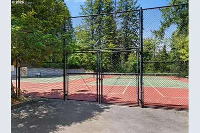 6605 W Burnside Rd #152, Portland, OR 97210 - Photo 36