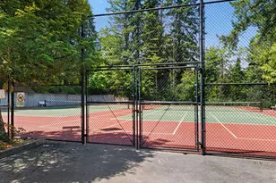 6605 W Burnside Rd, Portland, OR 97210 - Photo 36