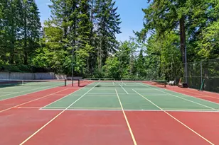 6605 W Burnside Rd, Portland, OR 97210 - Photo 16