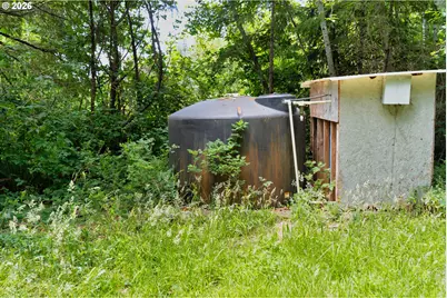 18768 Olympia Rd, Brookings, OR 97415 - Photo 28