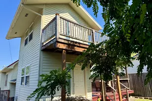 7252 N Jordan Ave, Portland, OR 97203 - Photo 16