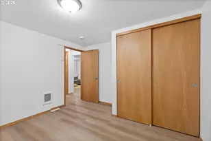 4773 N Yale St, Portland, OR 97203 - Photo 32