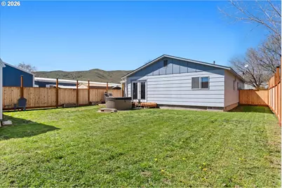 2320 21st St, Baker City, OR 97814 - Photo 24