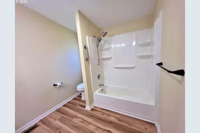 1285 Minnesota Ave, Coos Bay, OR 97420 - Photo 10