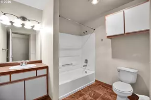 5130 SW Multnomah Blvd, Portland, OR 97219 - Photo 24