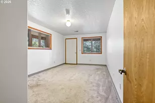 9252 SW 4th Ave, Portland, OR 97219 - Photo 30