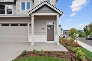 13945 SE Piper Cub Wy, Milwaukie, OR 97267 - Photo 2