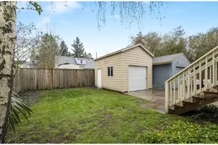 3738 SE Crystal Springs Blvd, Portland, OR 97202 - Photo 40