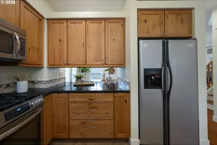 3738 SE Crystal Springs Blvd, Portland, OR 97202 - Photo 12