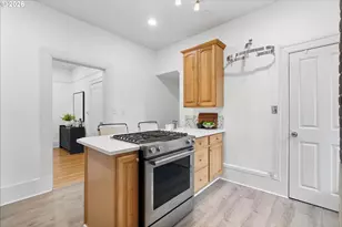 2338 NW Hoyt St, Portland, OR 97210 - Photo 22