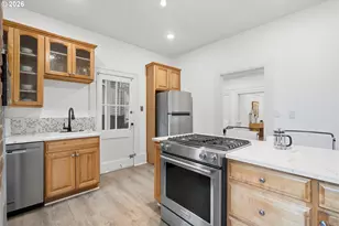 2338 NW Hoyt St, Portland, OR 97210 - Photo 20