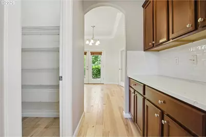 11001 NW 12th Ave, Vancouver, WA 98685 - Photo 16