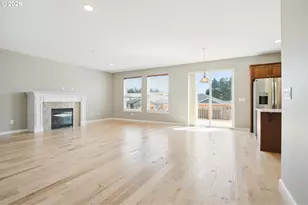 11001 NW 12th Ave, Vancouver, WA 98685 - Photo 4
