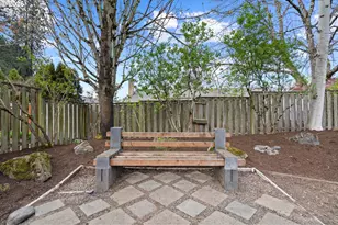 895 SW 166th Ave, Beaverton, OR 97006 - Photo 32