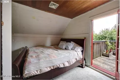 42684 Hillcrest Loop, Astoria, OR 97103 - Photo 22