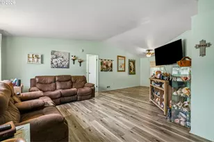 369 Gun Club Rd, Woodland, WA 98674 - Photo 8