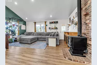 845 Perrydale Rd, Dallas, OR 97338 - Photo 6