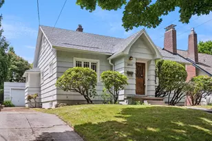 2833 NE 12th Ave, Portland, OR 97212 - Photo 2