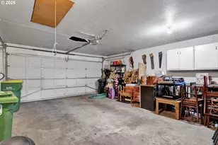 2356 N 22nd Ct, Florence, OR 97439 - Photo 36