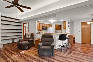 2356 N 22nd Ct, Florence, OR 97439 - Photo 14