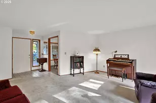 2356 N 22nd Ct, Florence, OR 97439 - Photo 8