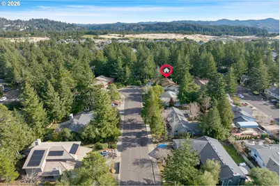 2356 N 22nd Ct, Florence, OR 97439 - Photo 42