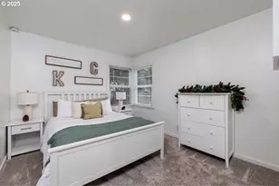 11805 SW Lincoln Ave, Portland, OR 97223 - Photo 8