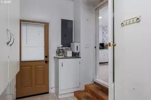 11805 SW Lincoln Ave, Portland, OR 97223 - Photo 18