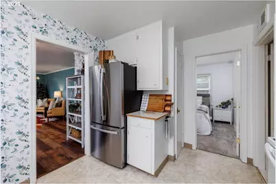 11805 SW Lincoln Ave, Portland, OR 97223 - Photo 16