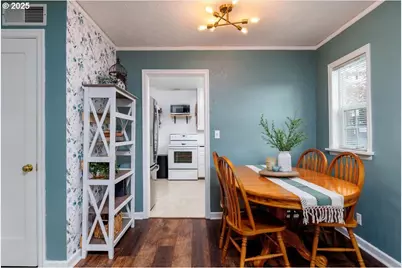 11805 SW Lincoln Ave, Portland, OR 97223 - Photo 6