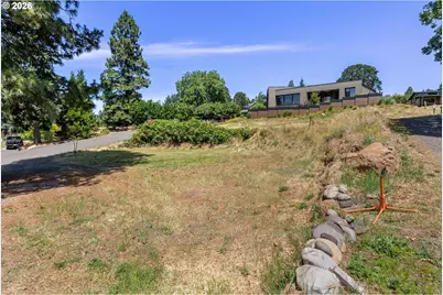 830 William Dr, White Salmon, WA 98672 - Photo 12