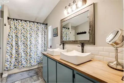 17771 NW Orchard View Rd, McMinnville, OR 97128 - Photo 20