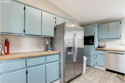 17771 NW Orchard View Rd, McMinnville, OR 97128 - Photo 16