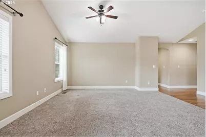 1075 Sage St, Silverton, OR 97381 - Photo 34