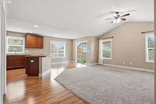 1075 Sage St, Silverton, OR 97381 - Photo 24