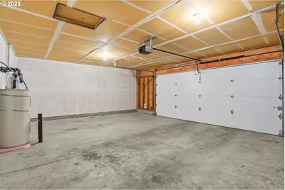 511 SE Clark Ave, Battle Ground, WA 98604 - Photo 26