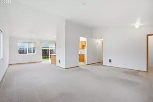 511 SE Clark Ave, Battle Ground, WA 98604 - Photo 6