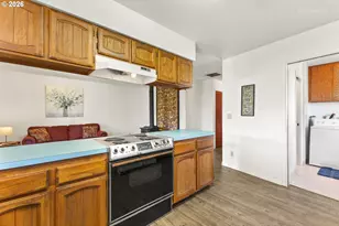 825 S Bridge St, Sheridan, OR 97378 - Photo 12