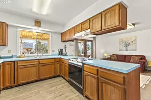 825 S Bridge St, Sheridan, OR 97378 - Photo 10