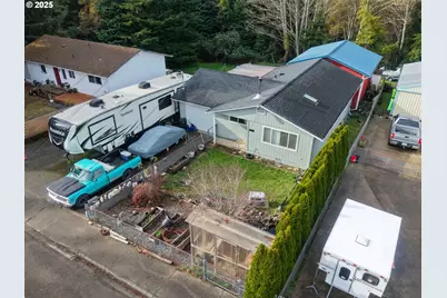 770 S Wasson St, Coos Bay, OR 97420 - Photo 10