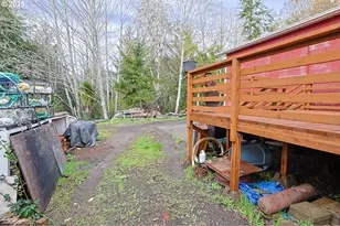 770 S Wasson St, Coos Bay, OR 97420 - Photo 36