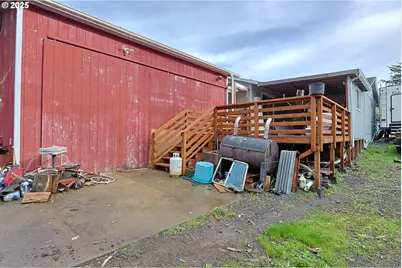 770 S Wasson St, Coos Bay, OR 97420 - Photo 32
