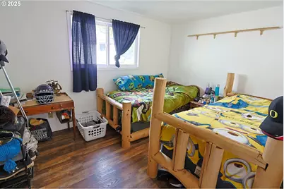 770 S Wasson St, Coos Bay, OR 97420 - Photo 20