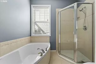 2352 NW Brewer Ln, Portland, OR 97229 - Photo 28