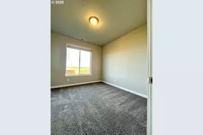853 Farmington Dr, Junction City, OR 97448 - Photo 40